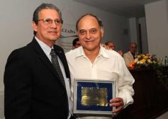 Foto de la galería: Reconocimiento a Profesionales 2012