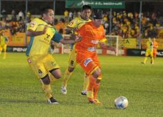 Foto de la galería: Crucero del Norte 0-Defensa y Justicia 0