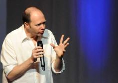 Foto de la galería: El CEEM presentó al biólogo Diego Golombek