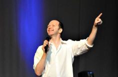 Foto de la galería: El CEEM presentó al biólogo Diego Golombek