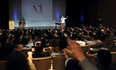 Foto de la galería: El CEEM presentó al biólogo Diego Golombek