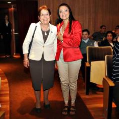 Foto de la galería: El CEEM presentó al biólogo Diego Golombek