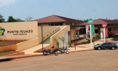Foto de la galería: Casas de los pajaros (Guira oga)