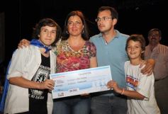 Foto de la galería: Juventud entrega premios y presenta a Los Miranda