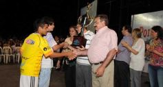 Foto de la galería: Juventud entrega premios y presenta a Los Miranda