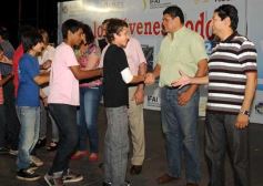 Foto de la galería: Juventud entrega premios y presenta a Los Miranda