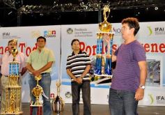 Foto de la galería: Juventud entrega premios y presenta a Los Miranda