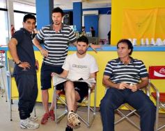 Sixto Fotografías. Deportes. Peña de Boca-MM en Posadas - Visita de ex figuras