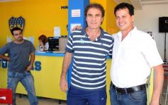 Foto de la galería: Visita de ex figuras