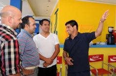 Foto de la galería: Visita de ex figuras