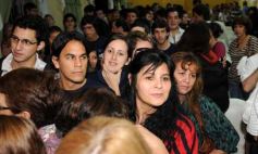 Foto de la galería: Disertación política del Arq. Oscar Thomas