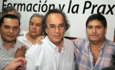 Foto de la galería: Disertación política del Arq. Oscar Thomas