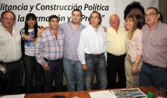Foto de la galería: Disertación política del Arq. Oscar Thomas