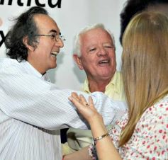 Foto de la galería: Disertación política del Arq. Oscar Thomas