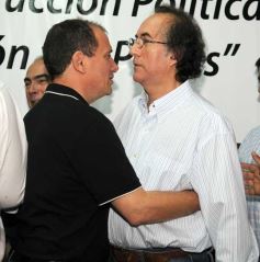 Foto de la galería: Disertación política del Arq. Oscar Thomas