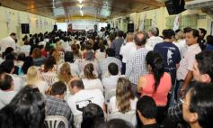 Foto de la galería: Disertación política del Arq. Oscar Thomas