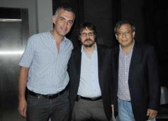 Foto de la galería: Conferencia de Felipe Pigna: Teatro Lírico