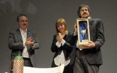 Foto de la galería: Conferencia de Felipe Pigna: Teatro Lírico