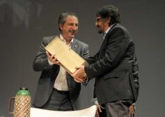 Foto de la galería: Conferencia de Felipe Pigna: Teatro Lírico