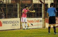 Foto de la galería: Guaraní 1-Brown 1, Clasificó Brown por penales.-