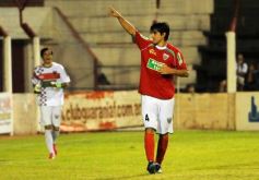 Foto de la galería: Guaraní 1-Brown 1, Clasificó Brown por penales.-