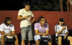 Foto de la galería: Guaraní 1-Brown 1, Clasificó Brown por penales.-