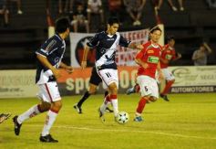 Foto de la galería: Guaraní 1-Brown 1, Clasificó Brown por penales.-