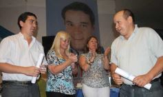 Foto de la galería: Agasajo por el día del Militante en Salón Gala