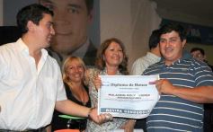 Foto de la galería: Agasajo por el día del Militante en Salón Gala