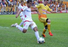 Foto de la galería: Crucero del Norte 1-Huracán de Parque Patricios 2