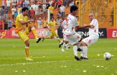 Foto de la galería: Crucero del Norte 1-Huracán de Parque Patricios 2