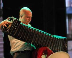 Foto de la galería: Primera noche