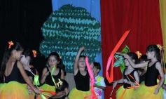 Foto de la galería: Acto de fin de año del Jardín de Infantes Nivel Inicial del Instituto Jesús Niño