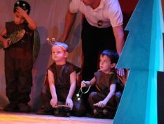 Foto de la galería: Acto de fin de año del Jardín de Infantes Nivel Inicial del Instituto Jesús Niño