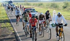 Foto de la galería: Peregrinación hacia la Basílica de Itatí