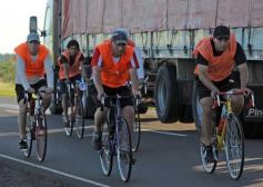 Foto de la galería: Peregrinación hacia la Basílica de Itatí