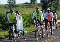 Foto de la galería: Peregrinación hacia la Basílica de Itatí
