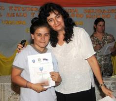 Foto de la galería: Acto de cierre de ciclo lectivo 2012 en el CEP 53 del barrio Yacyretá