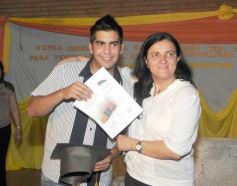 Foto de la galería: Acto de cierre de ciclo lectivo 2012 en el CEP 53 del barrio Yacyretá