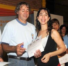 Foto de la galería: Acto de cierre de ciclo lectivo 2012 en el CEP 53 del barrio Yacyretá