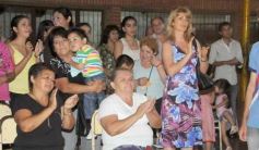 Foto de la galería: Acto de cierre de ciclo lectivo 2012 en el CEP 53 del barrio Yacyretá