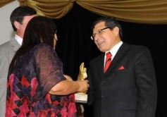 Foto de la galería: Cena y entregas de distinciones a trabajadores destacados