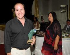 Foto de la galería: Cena y entregas de distinciones a trabajadores destacados