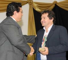 Foto de la galería: Cena y entregas de distinciones a trabajadores destacados