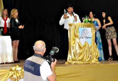 Foto de la galería: Cena y entregas de distinciones a trabajadores destacados