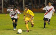 Sixto Fotografías. Deportes. Liga Posadeña A - Primera Final- Crucero 1-Guaraní 2