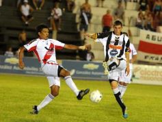 Sixto Fotografías. Deportes. Torneo Regional Federal Amateur - Guaraní 2 - Chaco For Ever 1