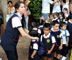 Sixto Fotografías. Sociedad. Educación - Jardín, Colegio del Carmen