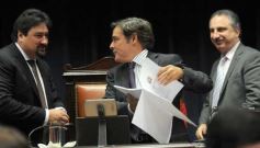 Sixto Fotografías. Sociedad. Cámara de Diputados - Apertura de las sesiones ordinarias de la Legislatura en el Teatro de Prosa