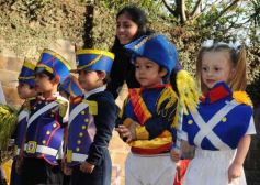 Sixto Fotografías. Sociedad. Educación - Colegio del Carmen. Acto de homenaje al General San Martín